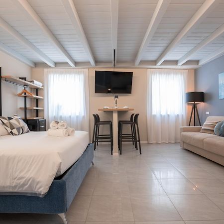 Es Rooms And Apartments 托尔博莱 外观 照片